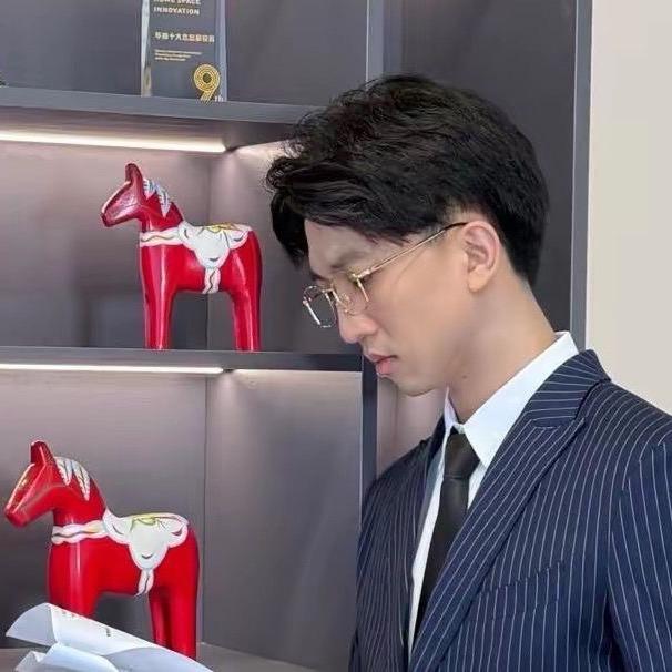 解说员老谢