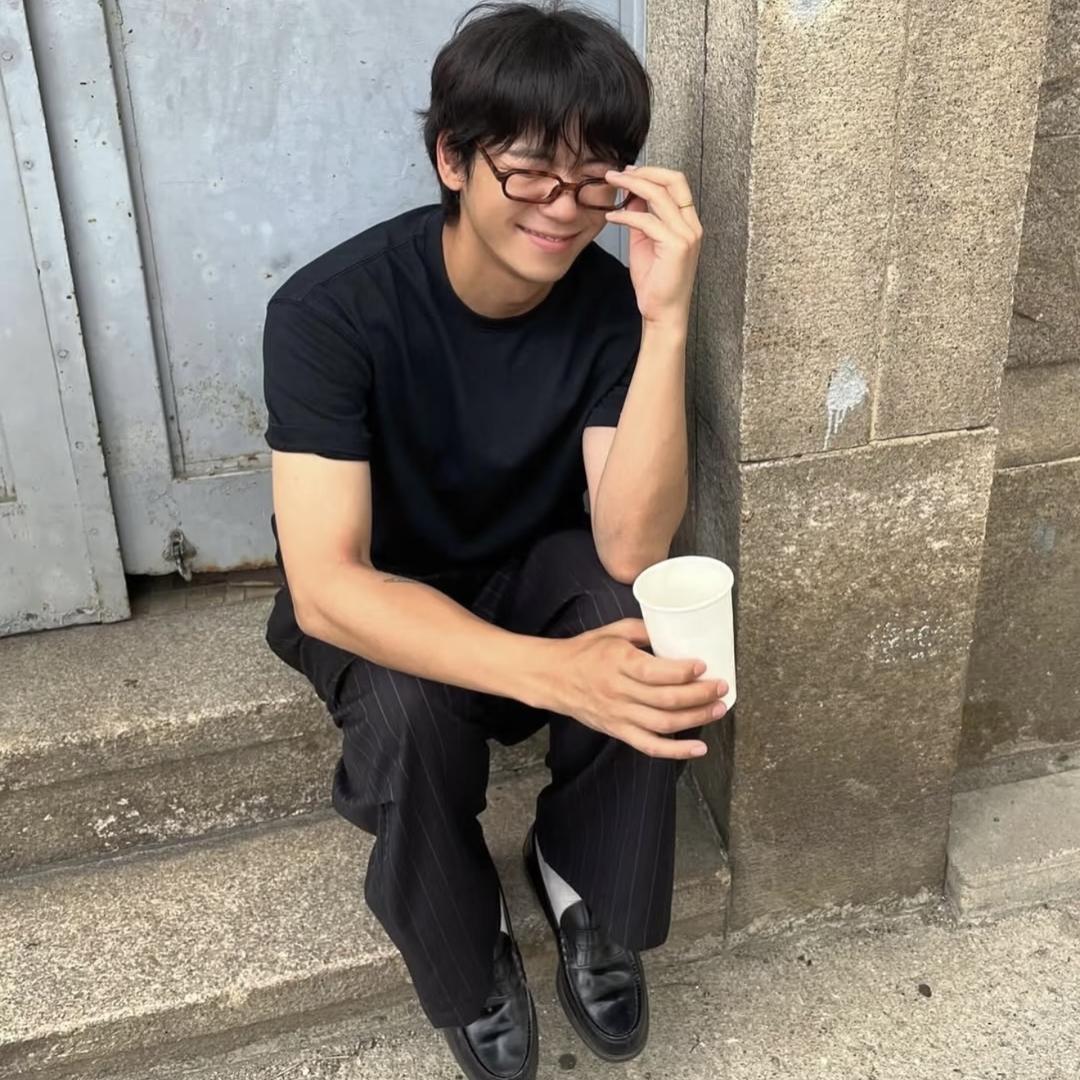 乐无卢头像