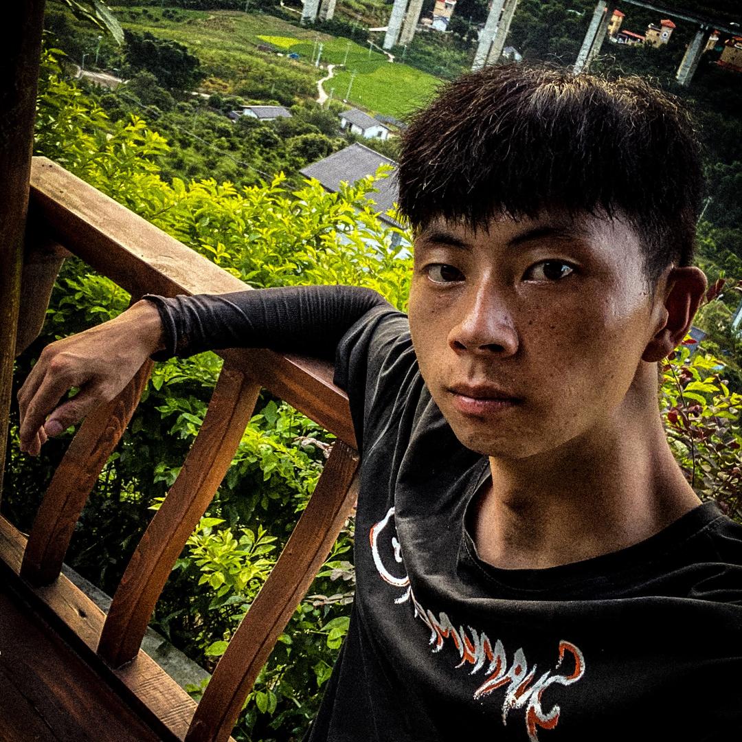 放荡不羁爱自由