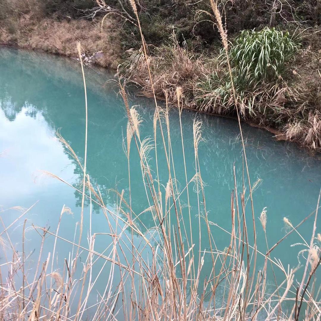 华宇童鞋
