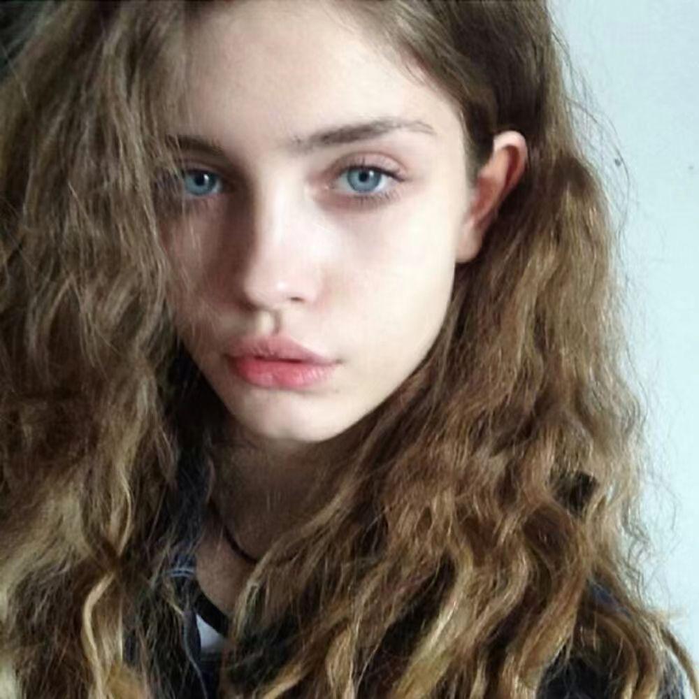 澳梓寰球集合店(西姐)