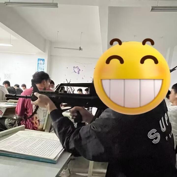 懒羊羊的草莓蛋糕