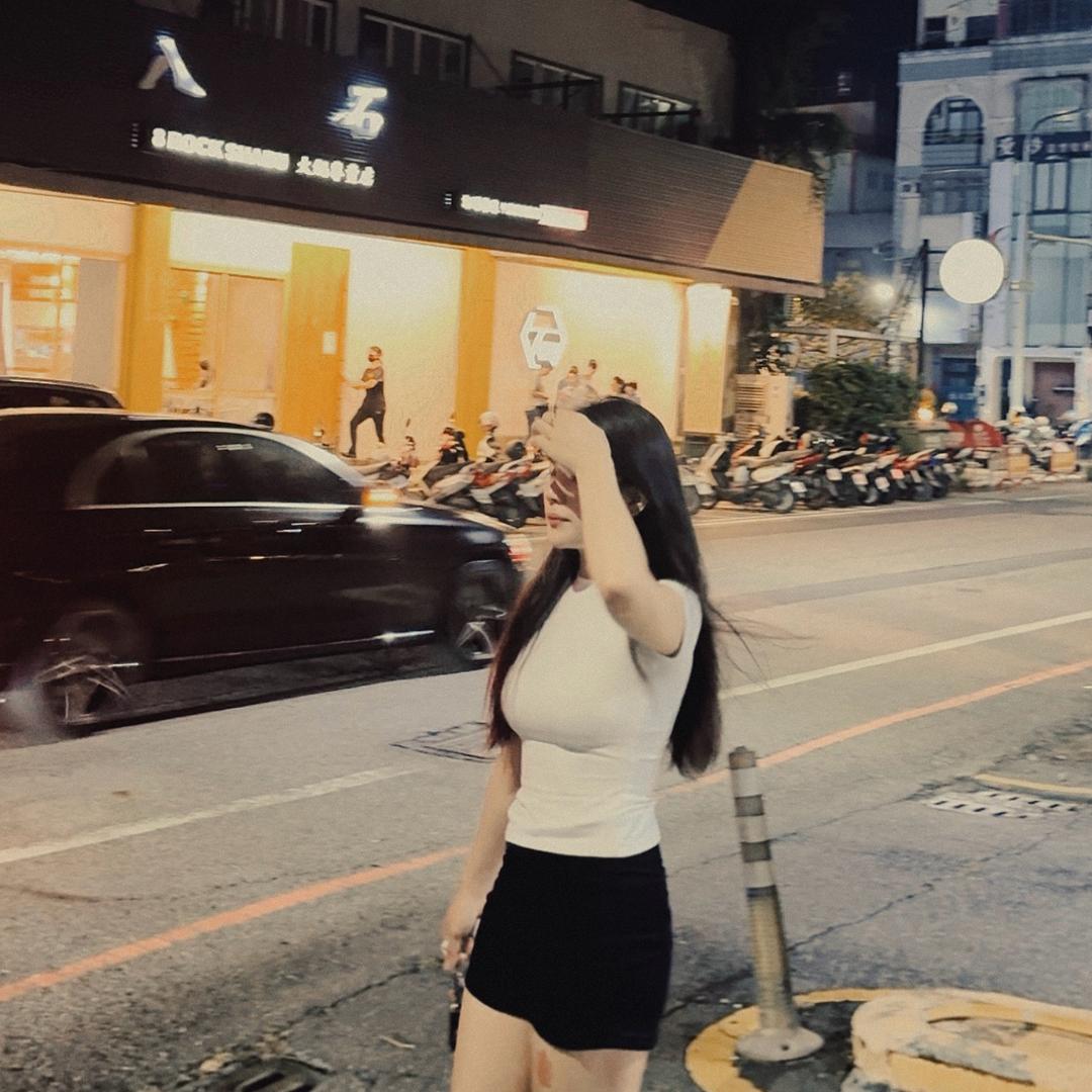 LU🇻🇳