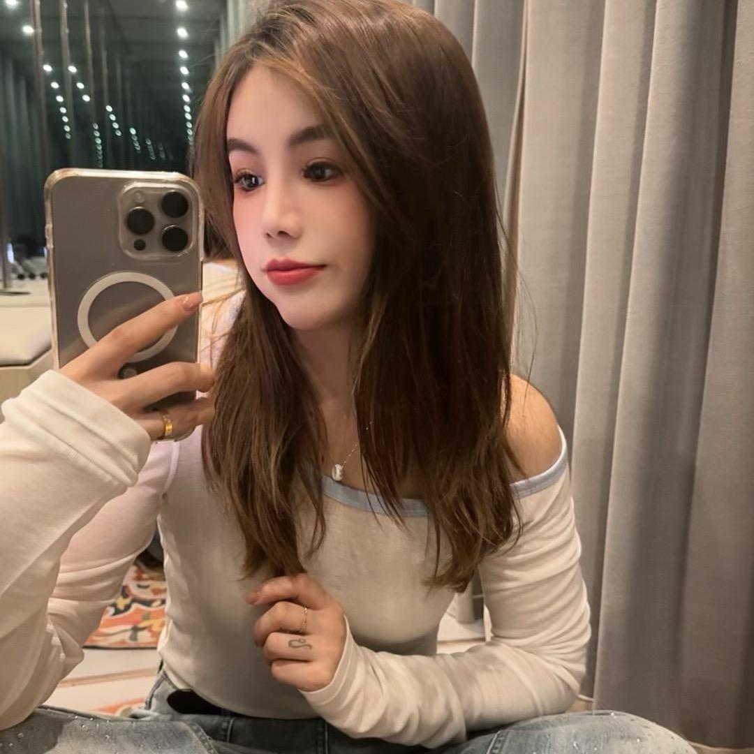 张女士.