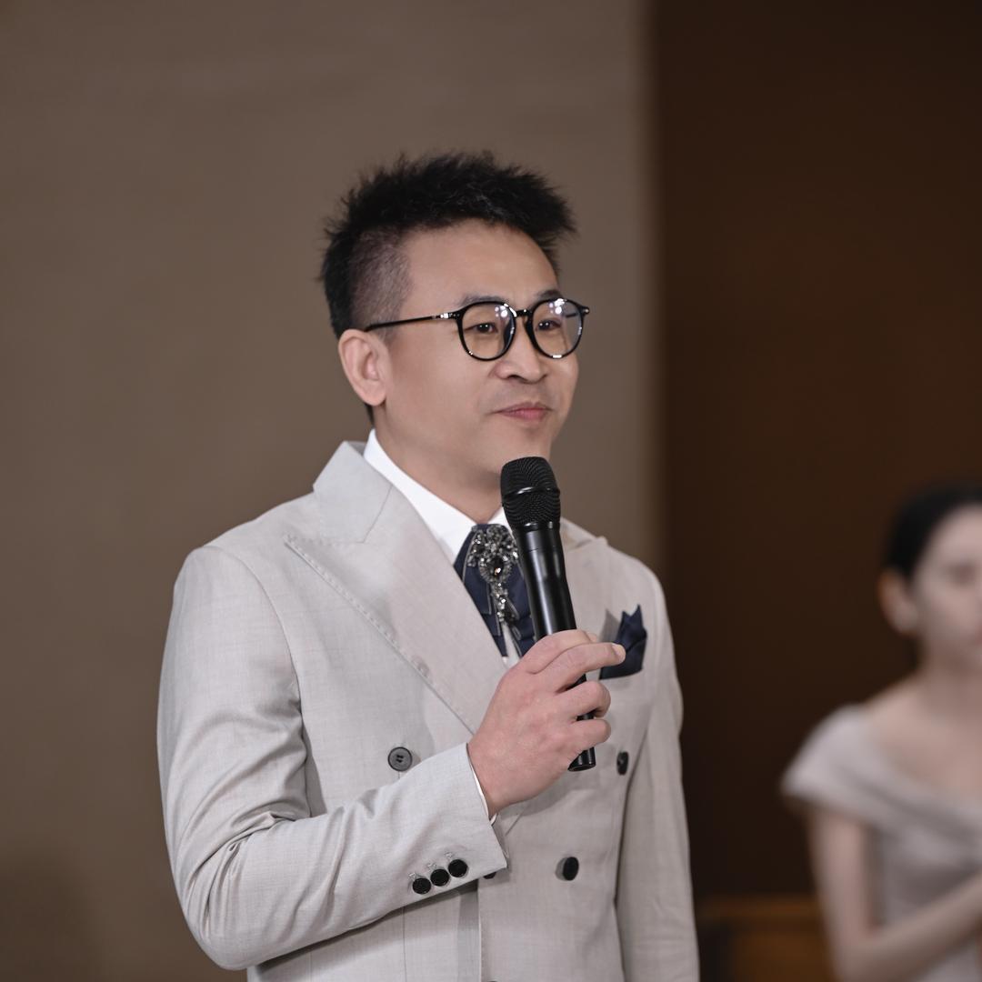 主持人讲师陈浩