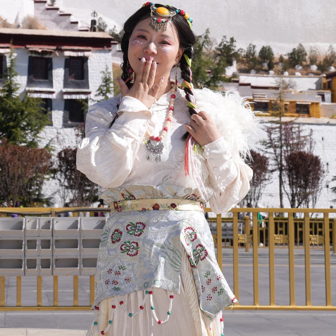 伊人美雪枚姐姐