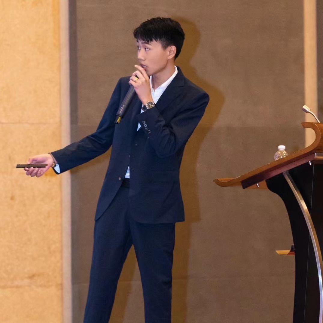 阎辉煌