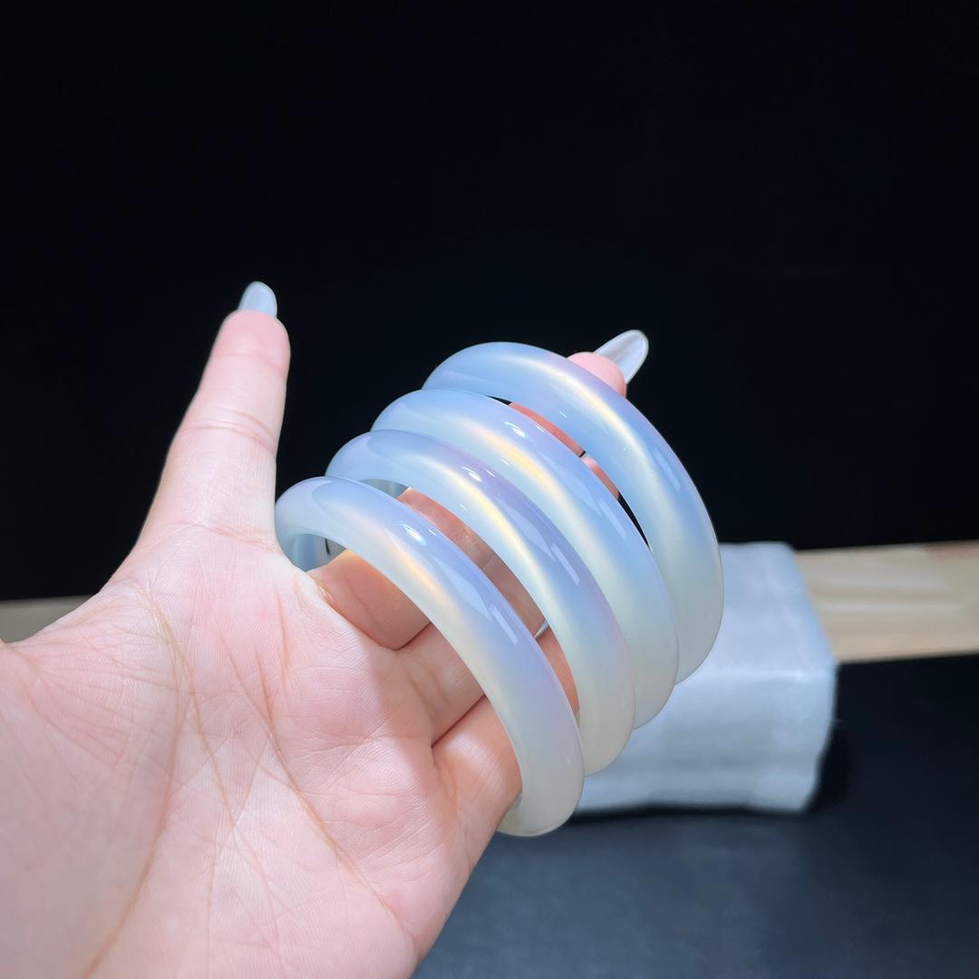和美人珠宝