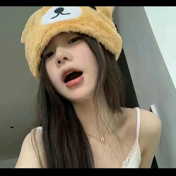 奕奕女装店
