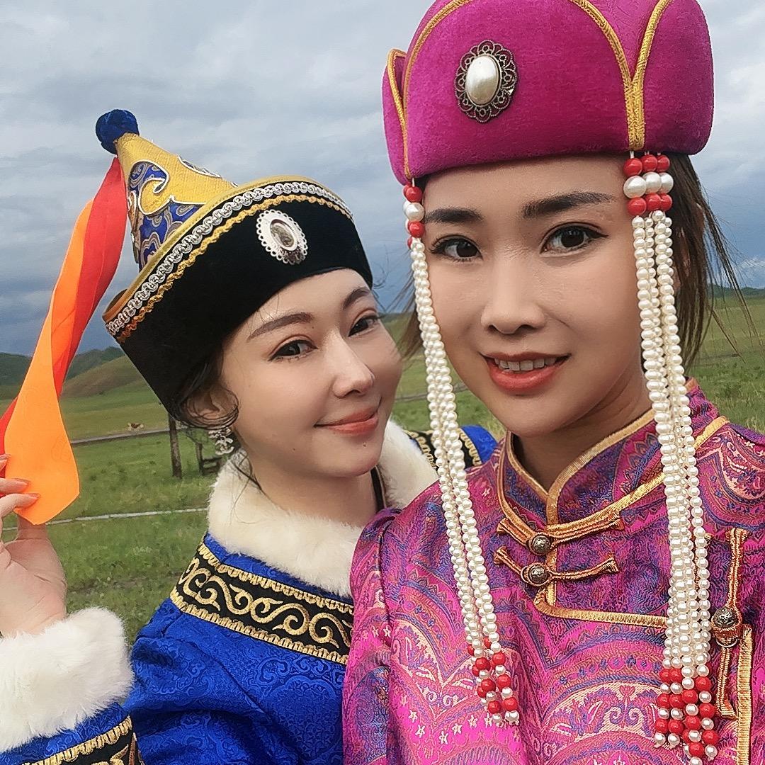 草原金水姐妹