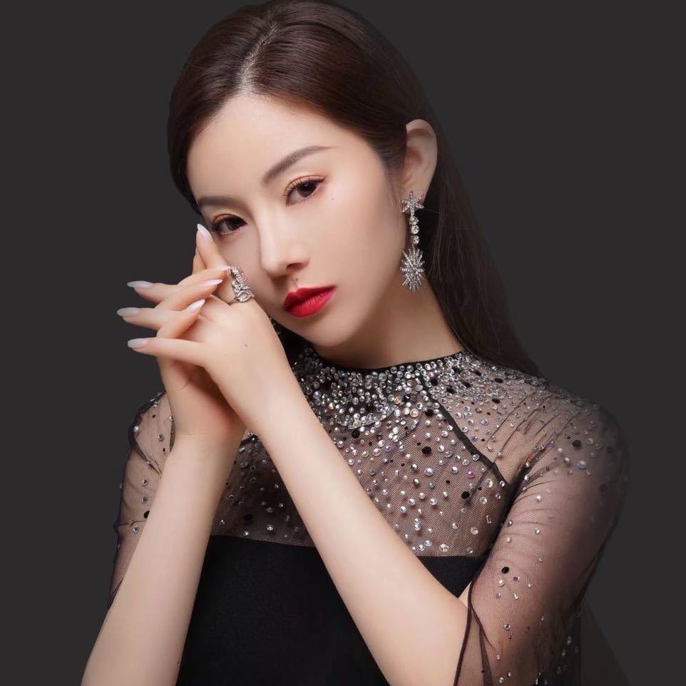 梦露小姐