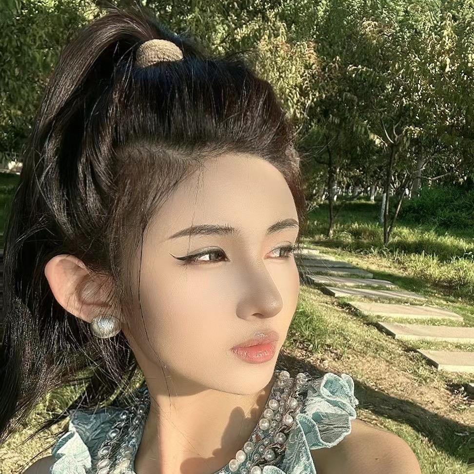 小A九（母老虎🐯）