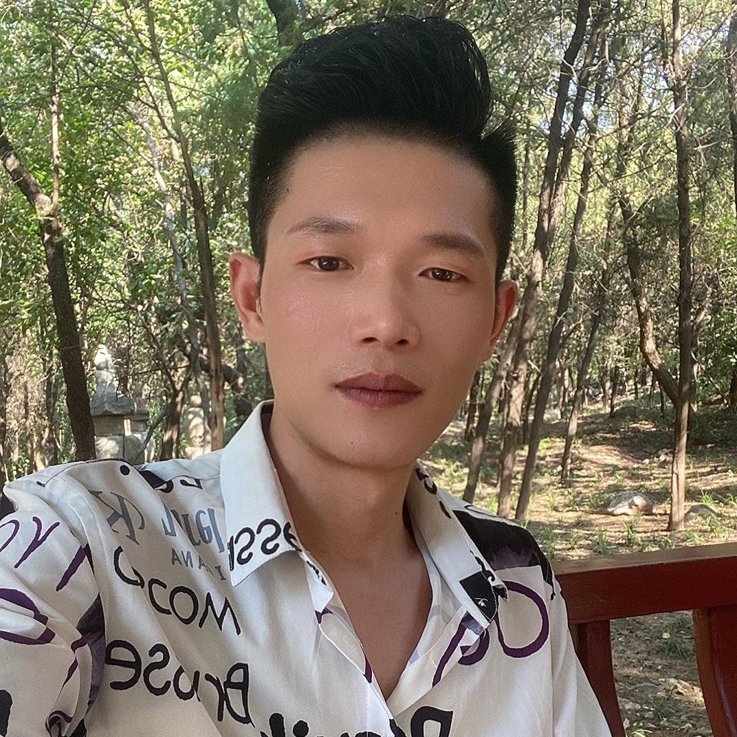 优秀小伙