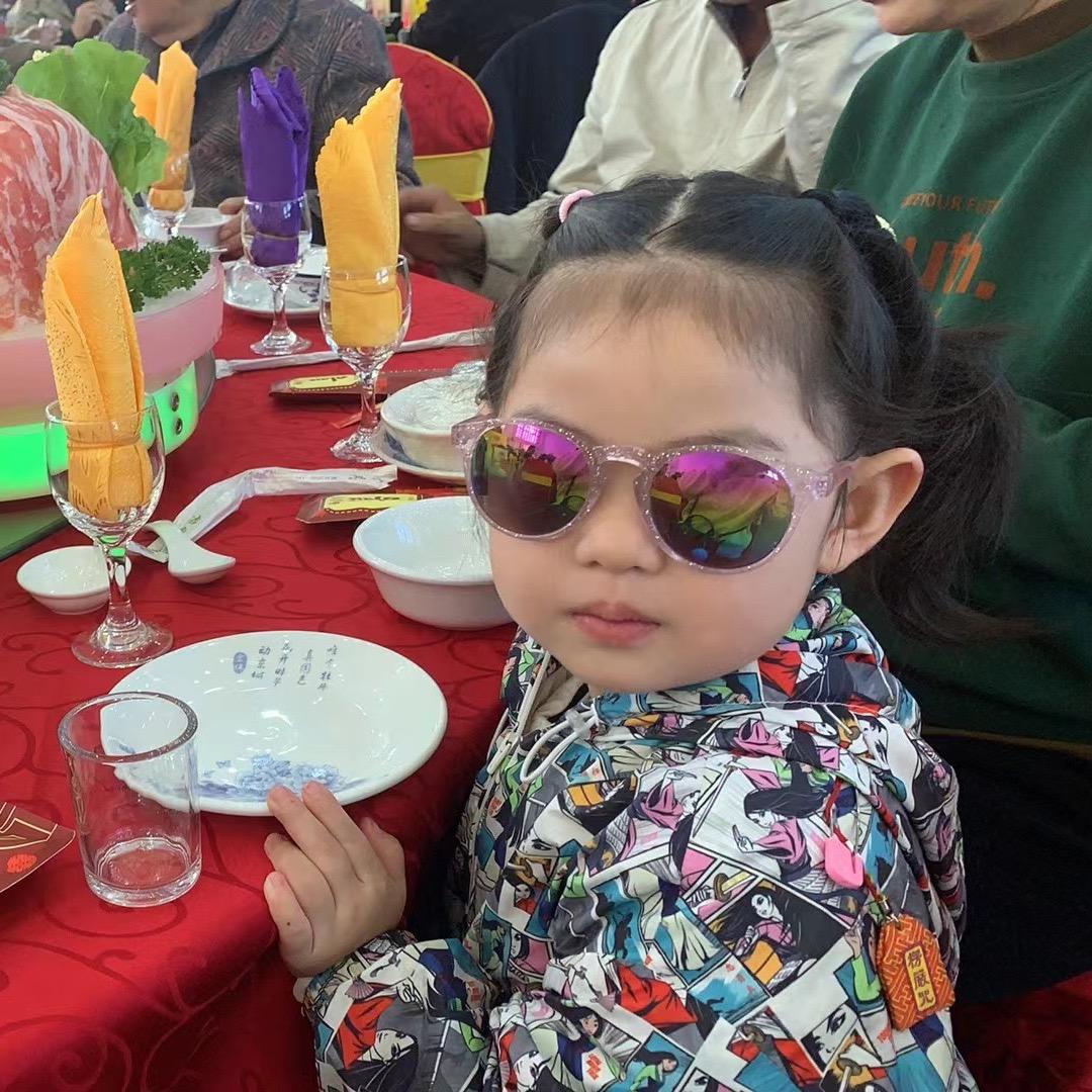 在睡觉的小团子