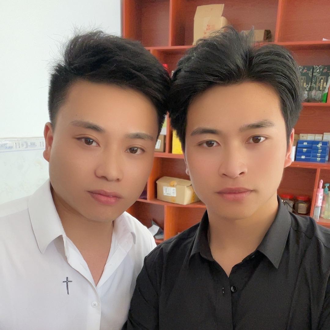 小周周🔥滨锅助理