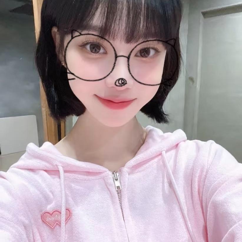 李啾啾咕咚