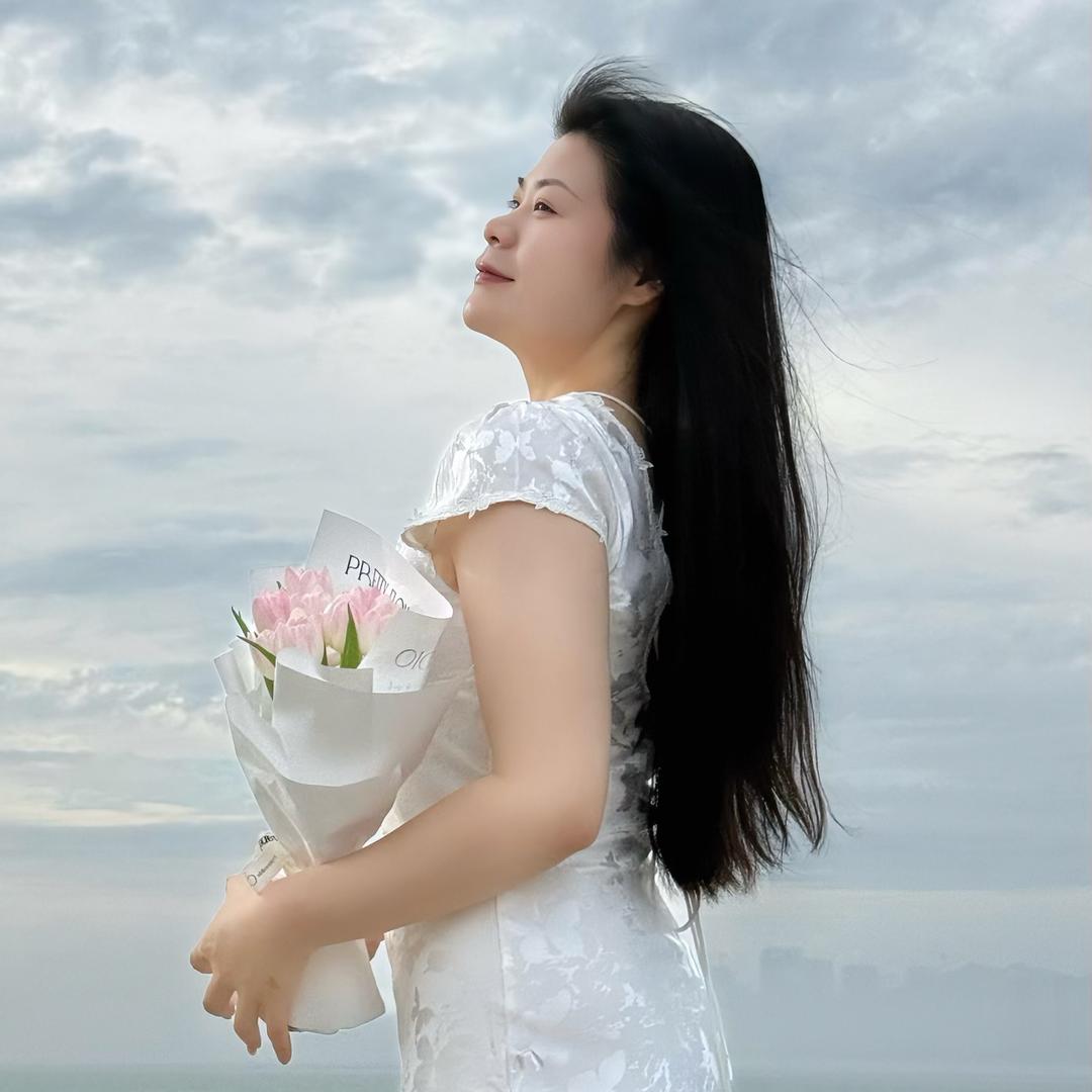 只只超放肆