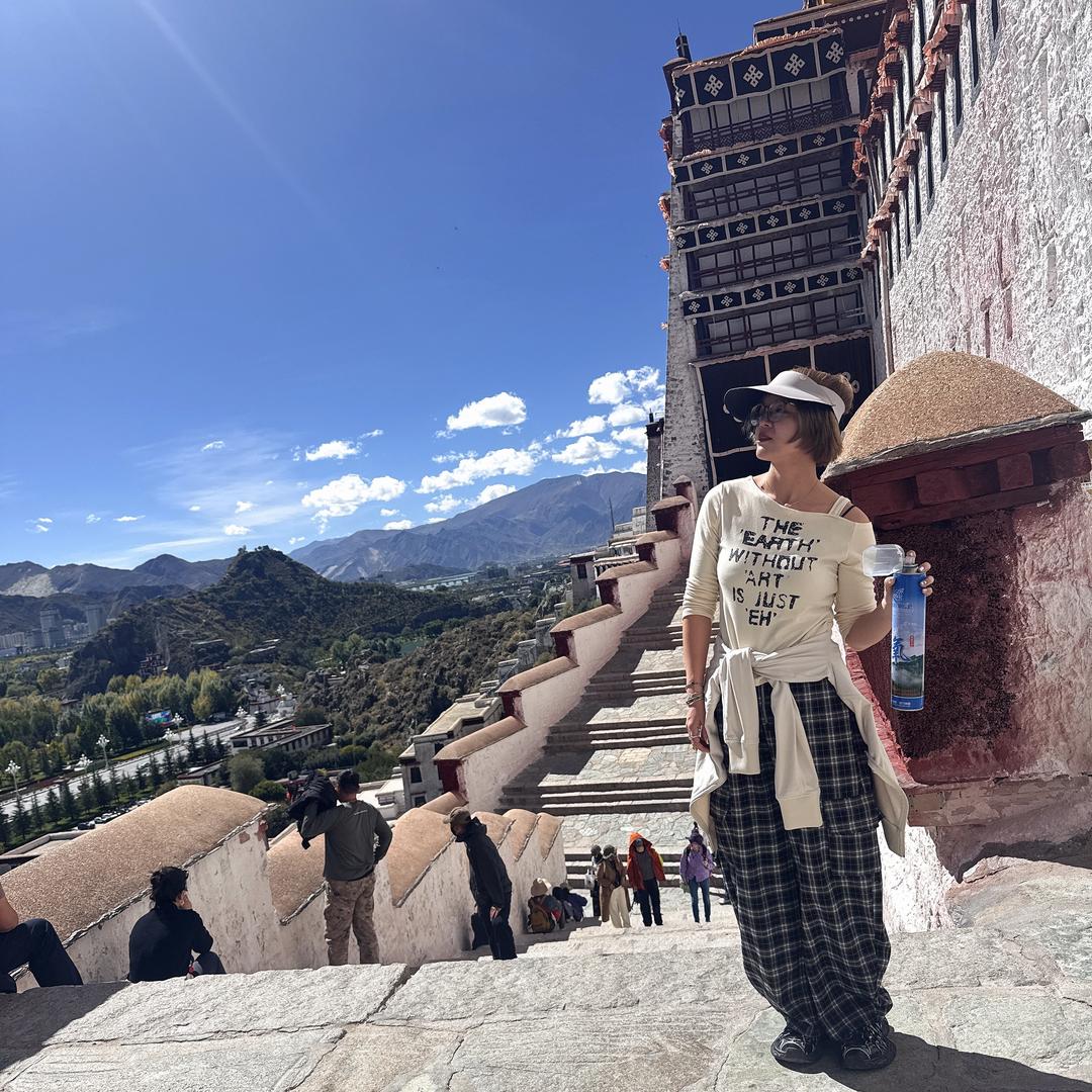 尔滨同城回收 可上门（包包 鞋服 首饰）