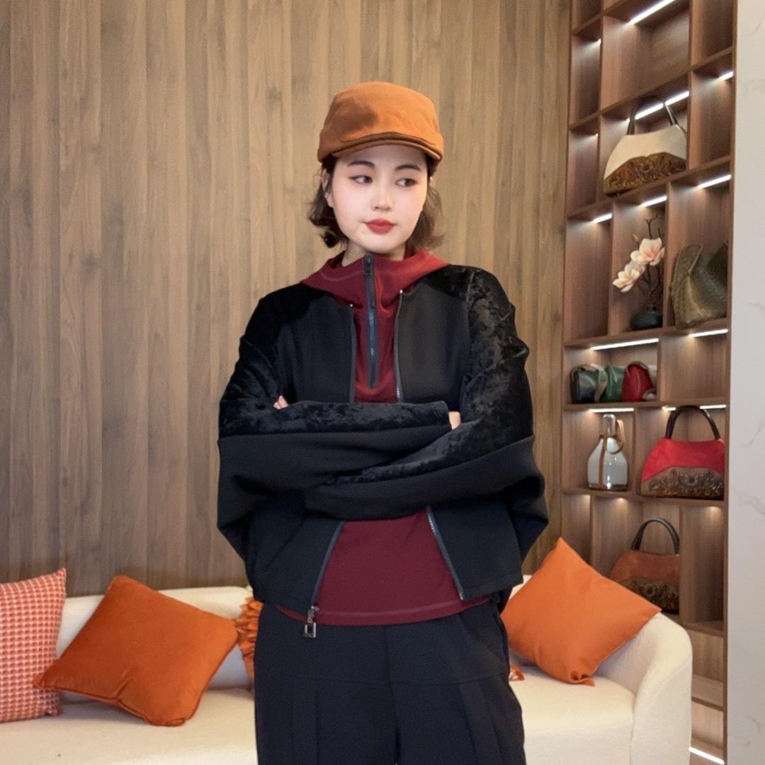 一畔服饰
