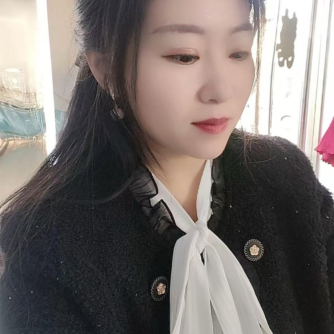 157的丽丽
