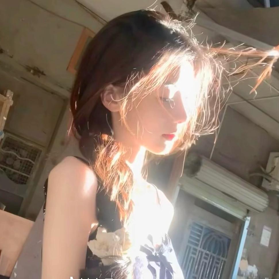 lulu芦苇