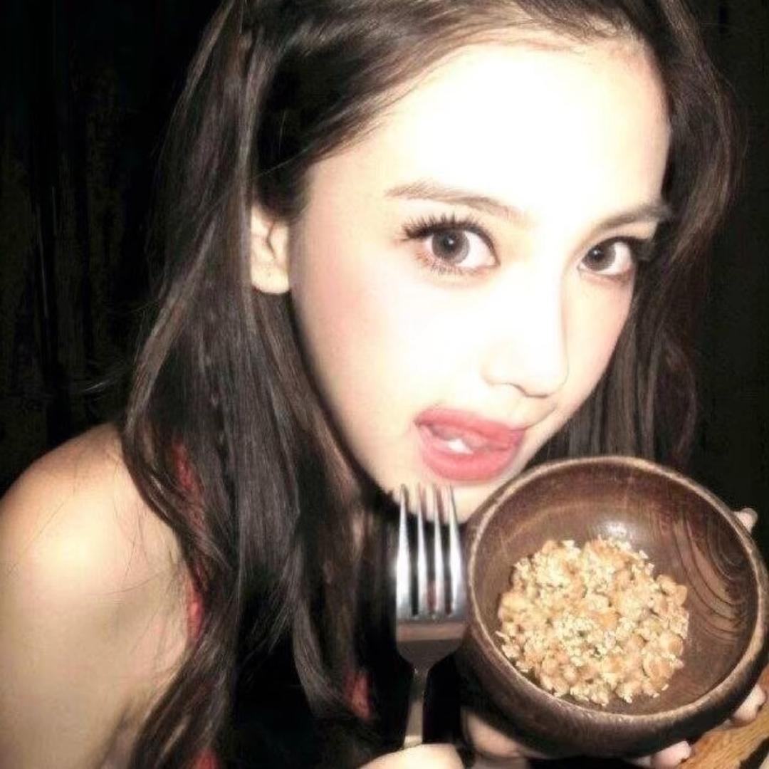 - Honey小小杨