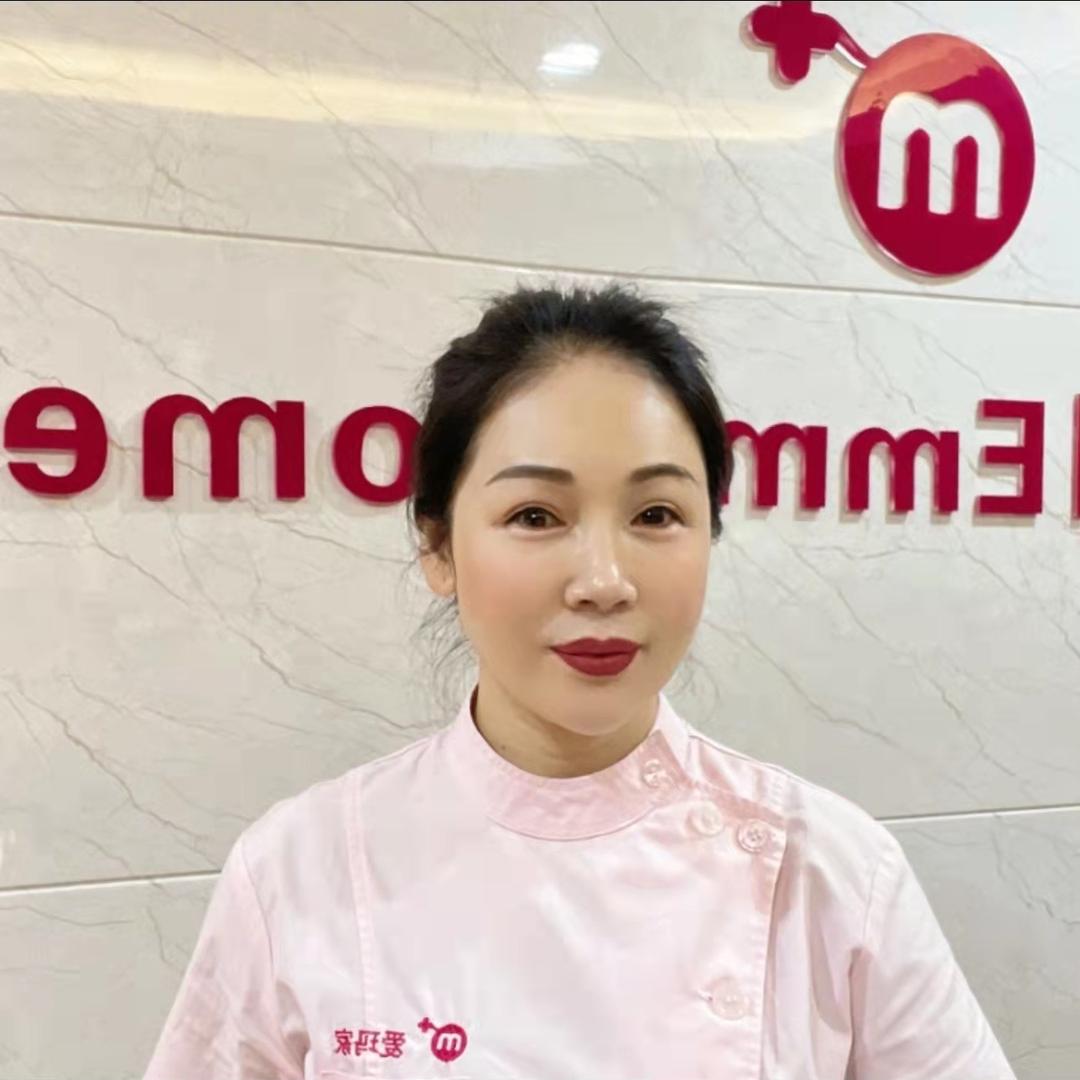 育婴师小花妈妈