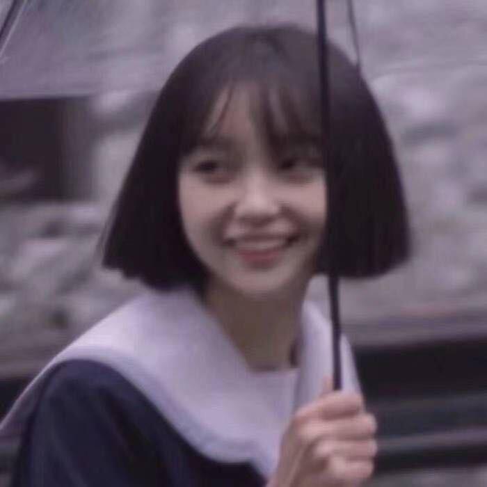 七七