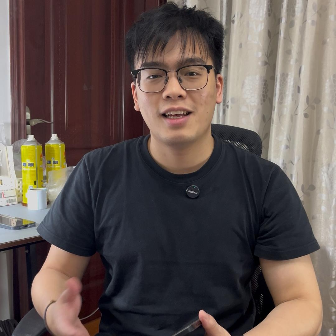 怪叔叔（卡贴情报局）