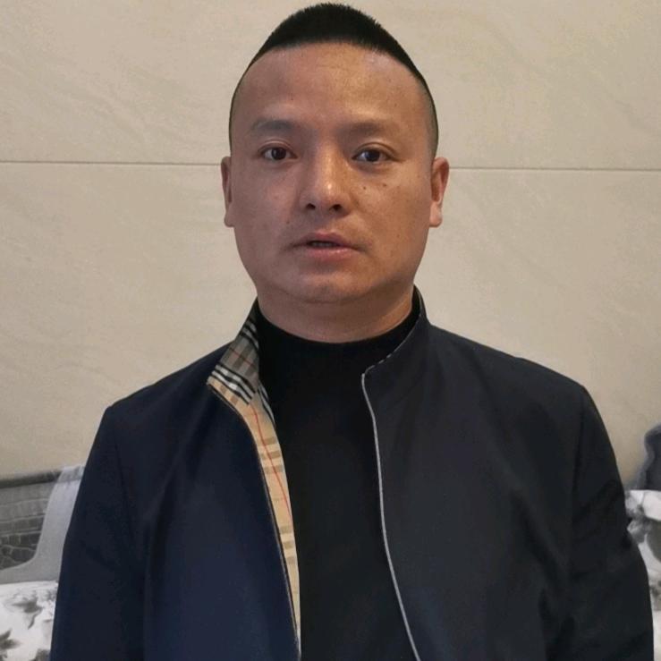 唐振华