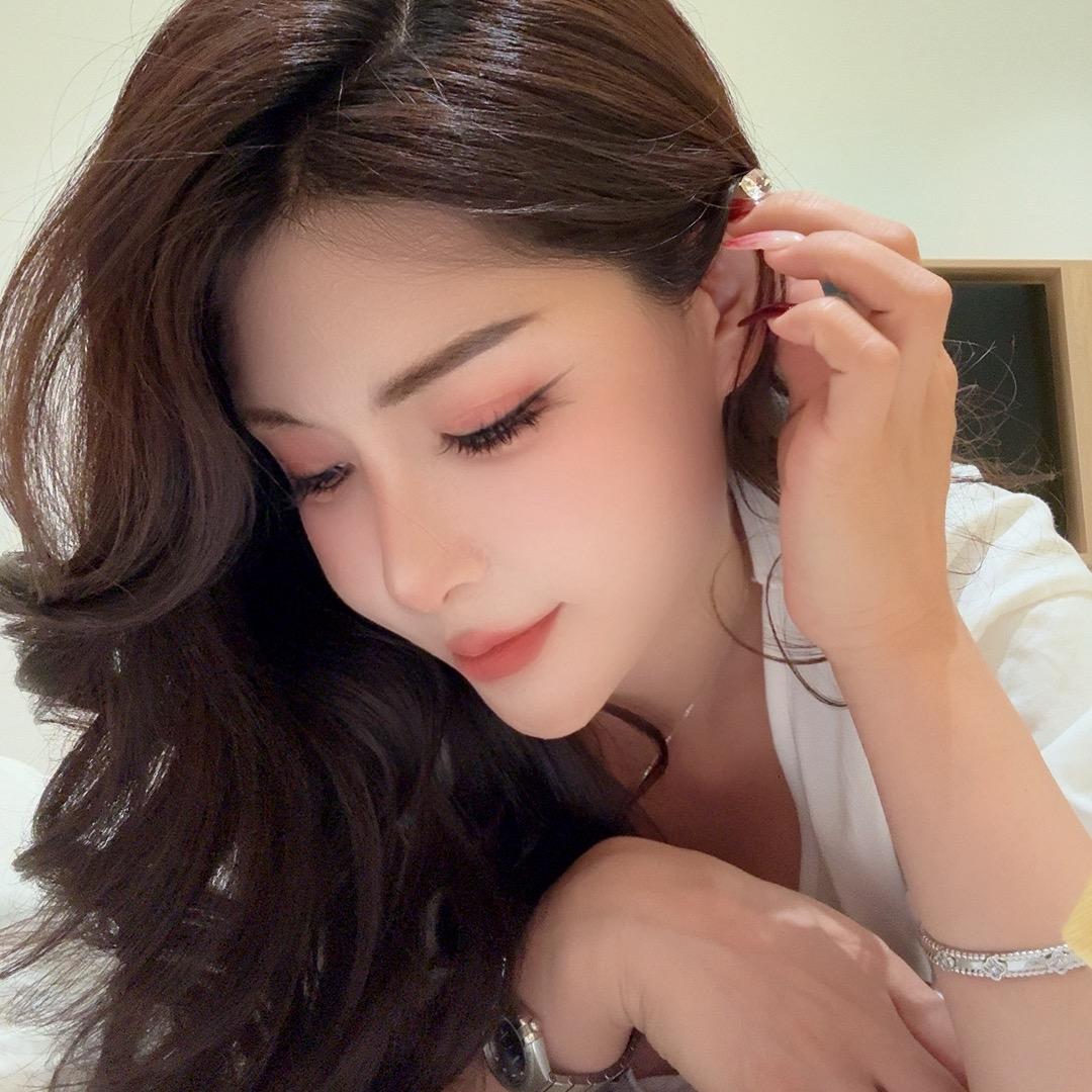 小潮果儿