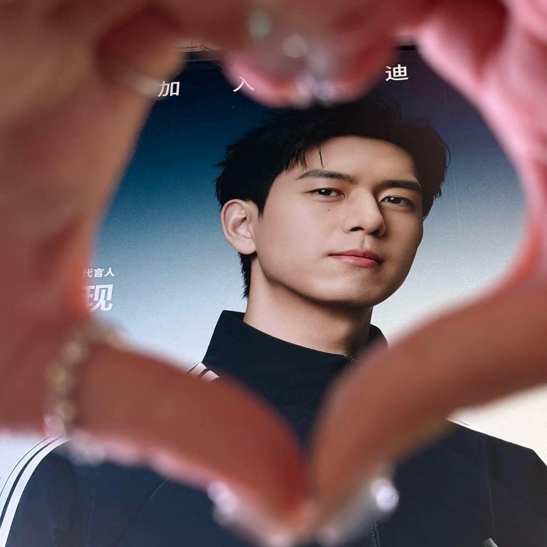 爱吃兔子的胡萝卜ᥫ᭡້