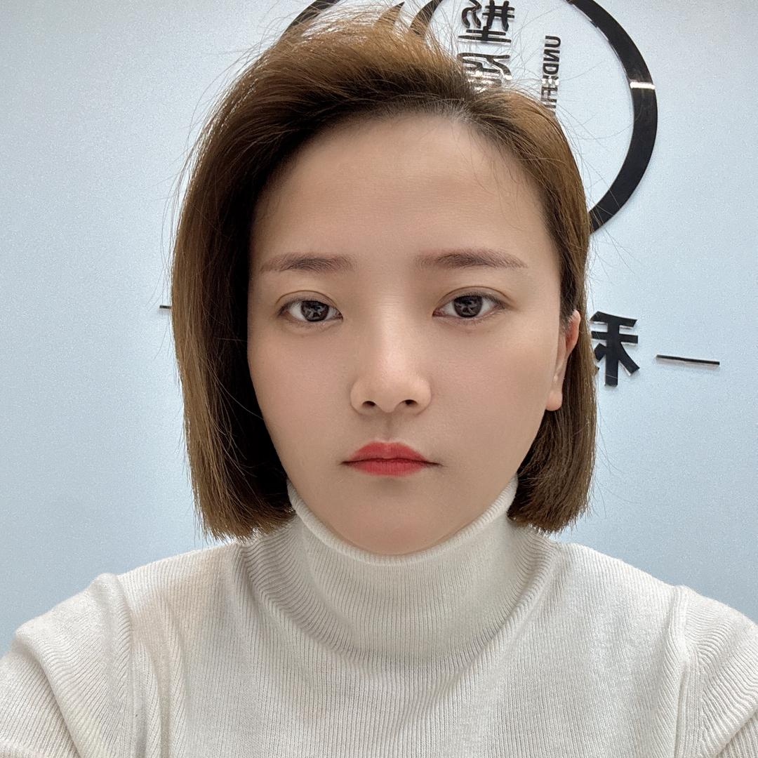 嘿，秋秋