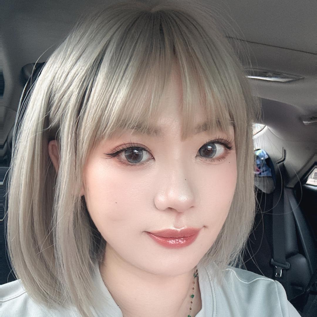 程琬珊 化妆师