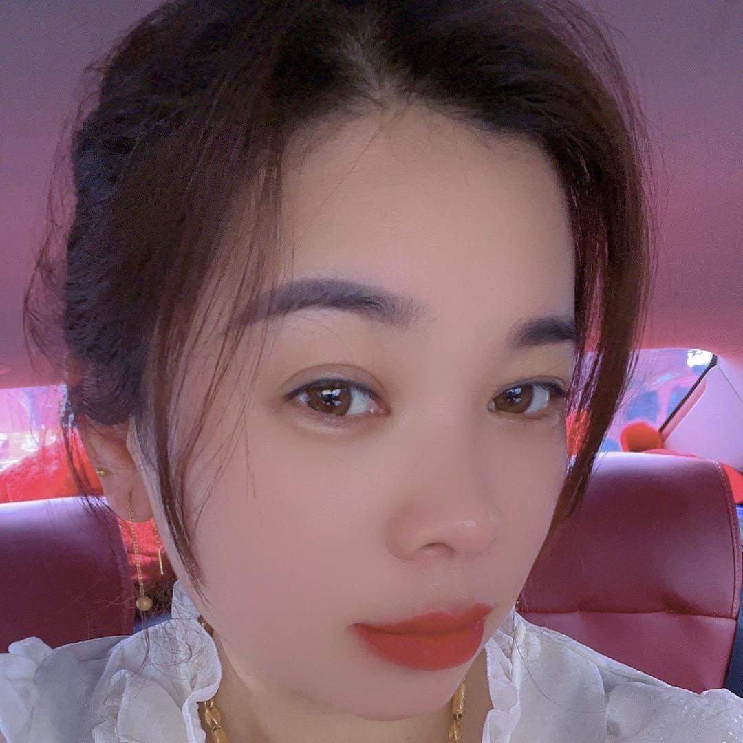 先学会爱自己。在爱它人。