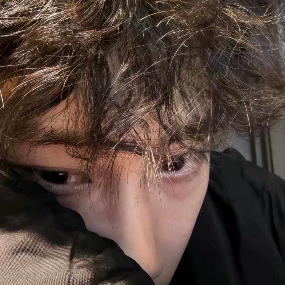 我也不太了解她