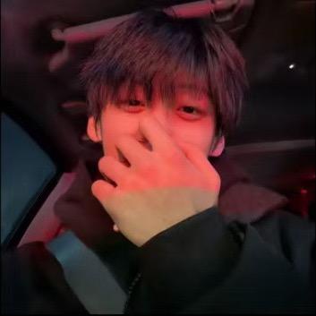 小何的朋友圈