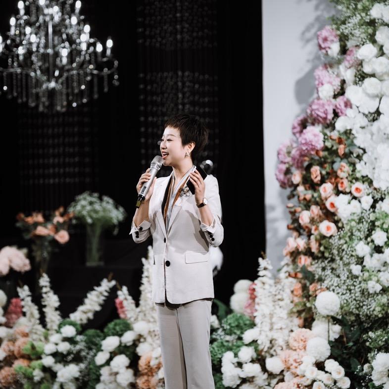 婚礼主持人刘燕