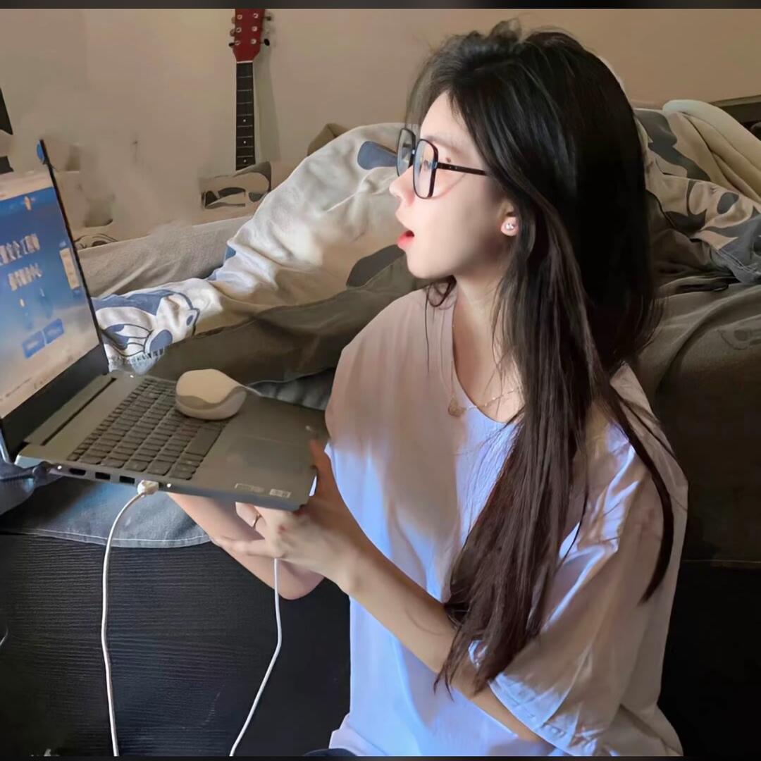 啵啵.小羽🎊