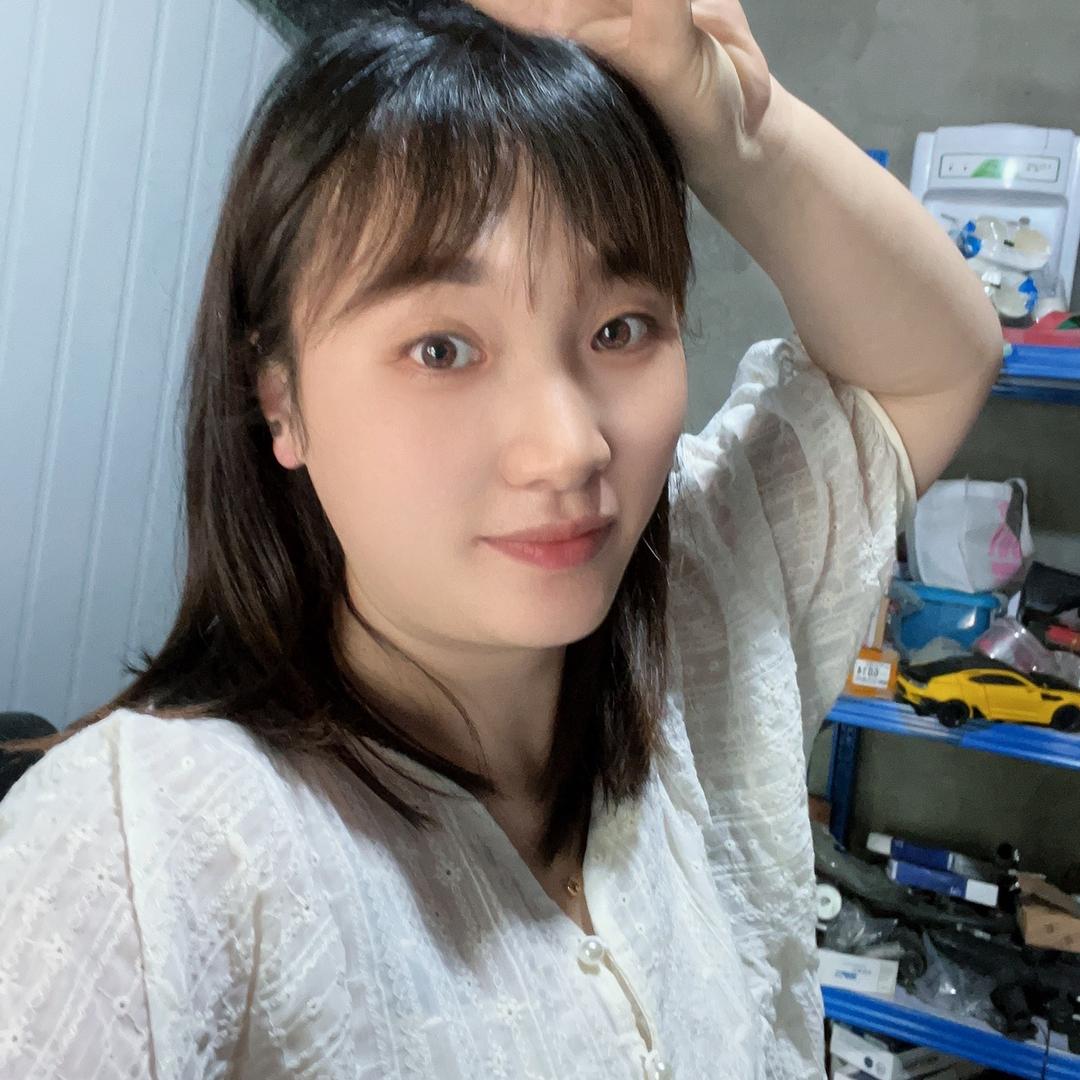 💋💋💋 W͟͟͞͞♡an^g雪雪