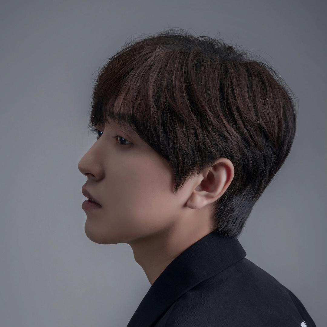 MR-白冰的朋友圈