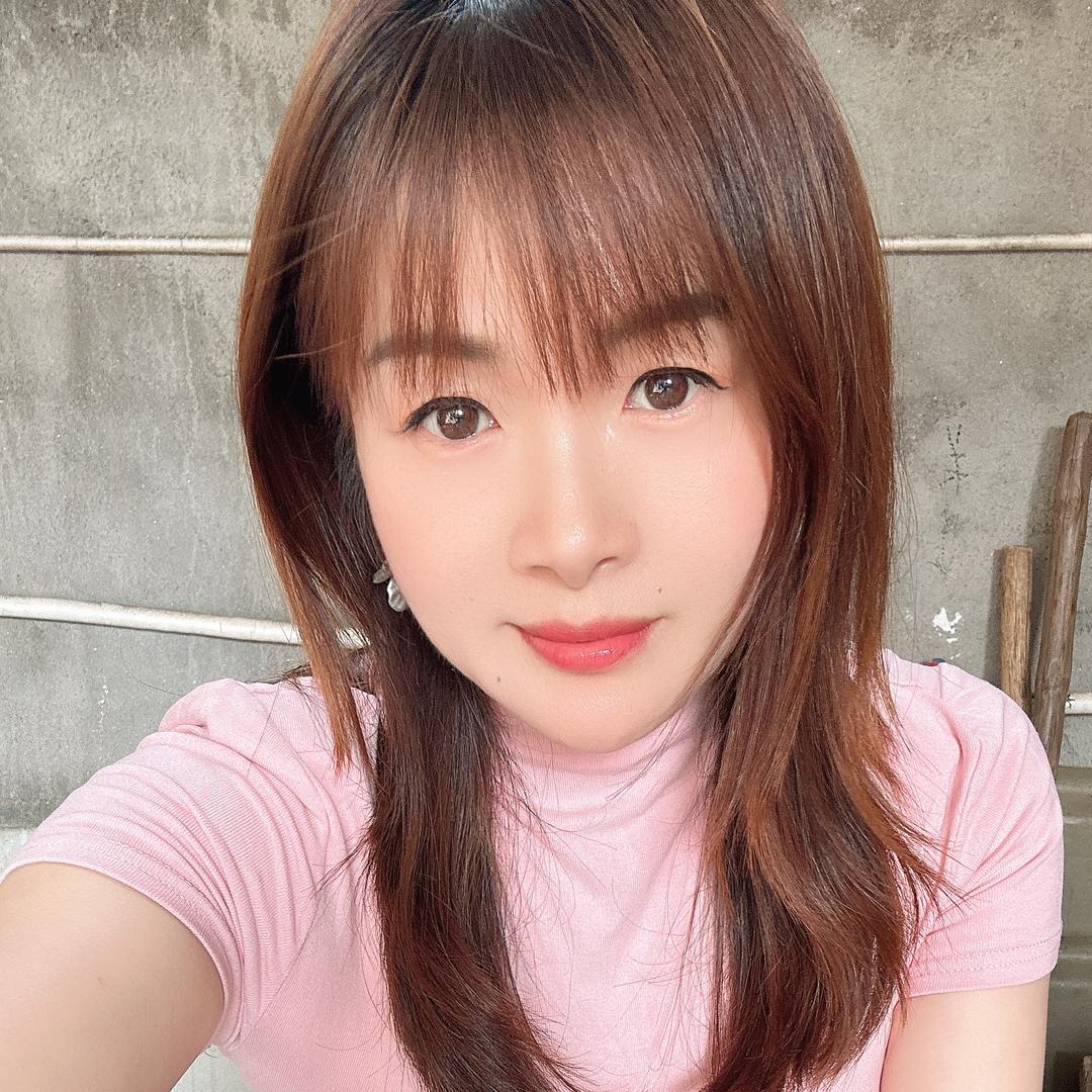 牵手👋
