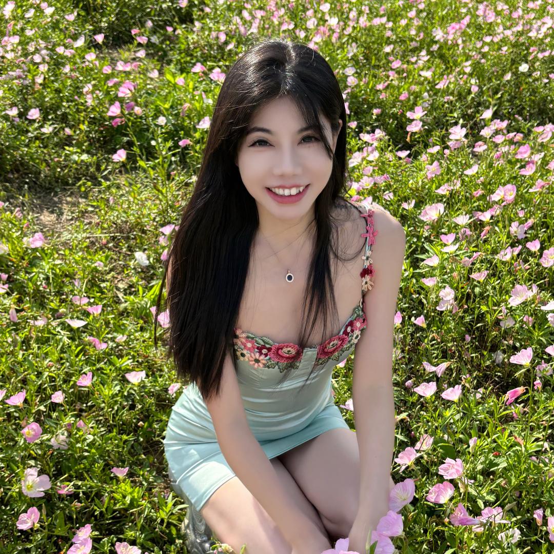 笨蛋美女斯斯