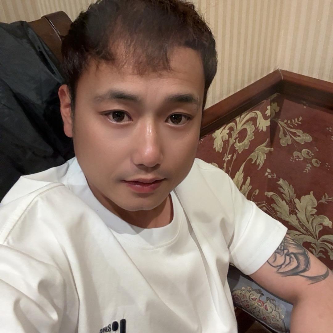 系老王呀⁹⁵⁸⁸《户外团》