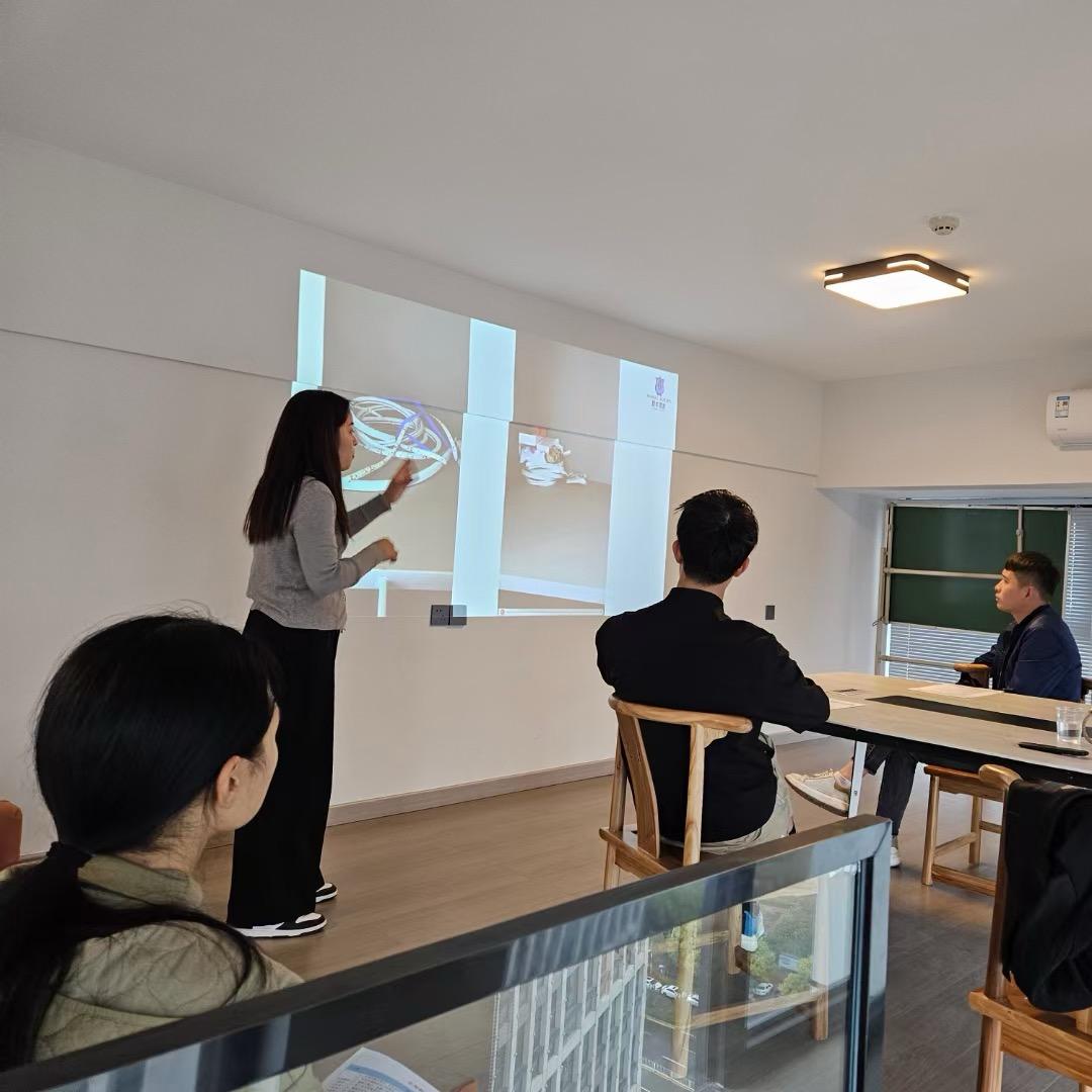 做保洁的温温老师（犀牛管家）