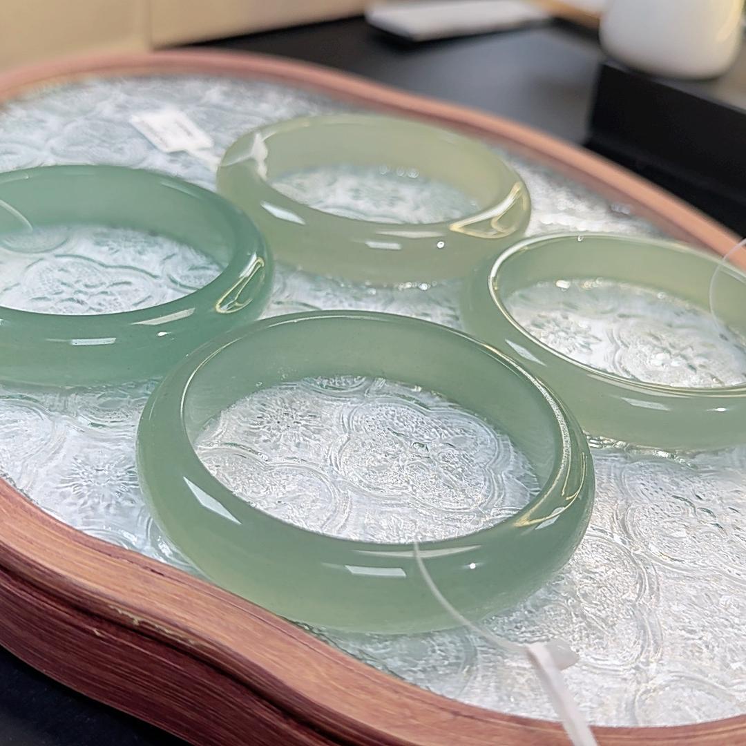 木木玉镯甄选店