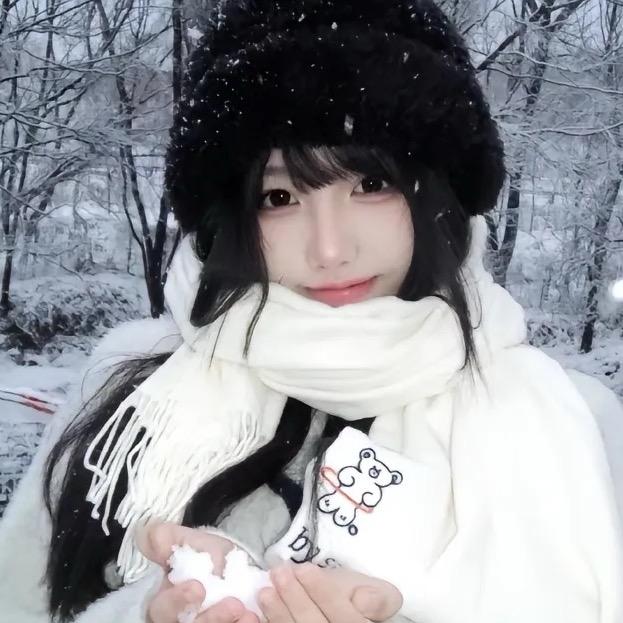 吃凤梨长大的菠萝