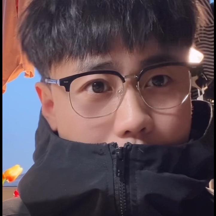 阿七来了