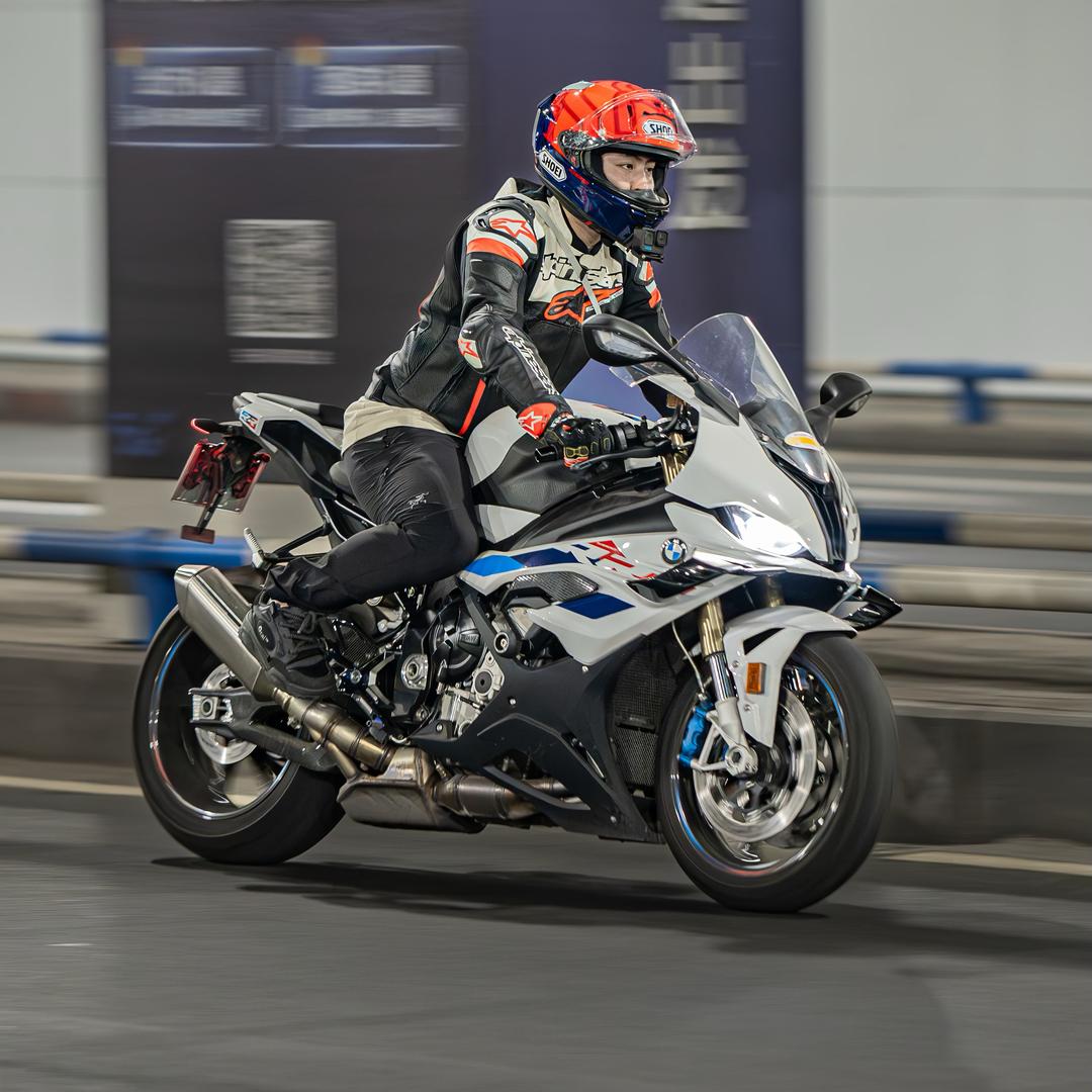 烤鸭点点了一个烤鸭点