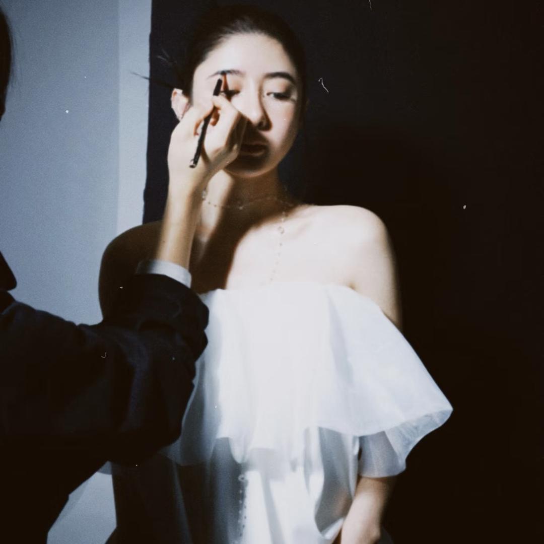 花海漫过山野～